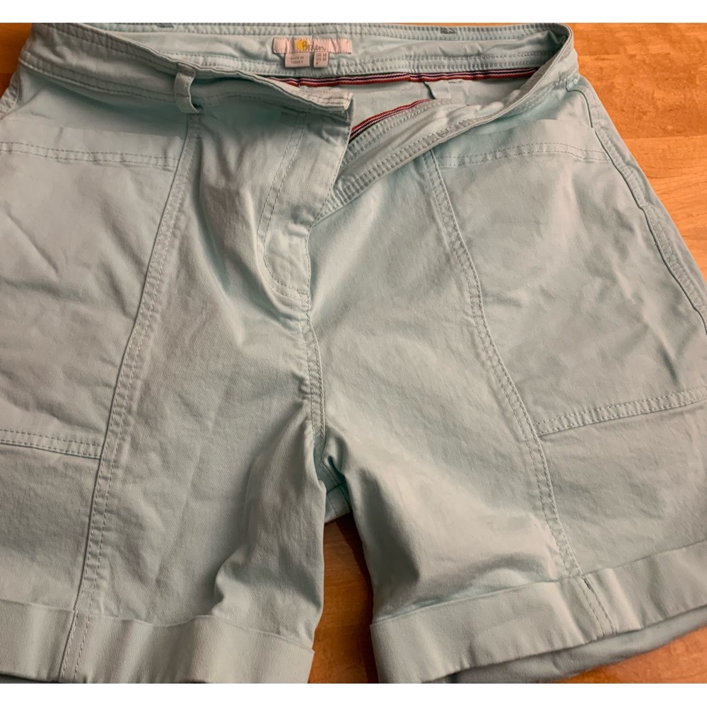 Women Shorts BODEN size 10